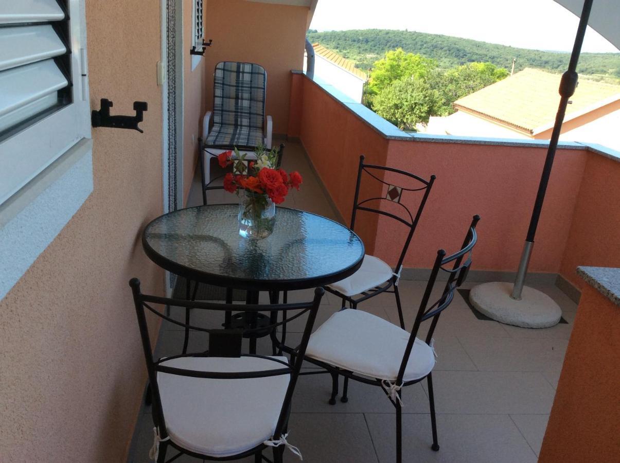 Apartment Olive Jovici  Esterno foto