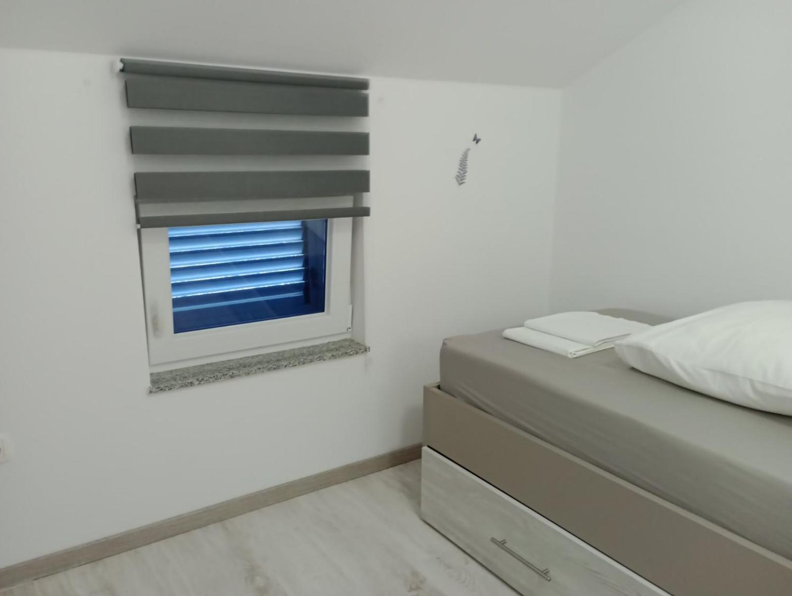 Apartment Olive Jovici  Esterno foto