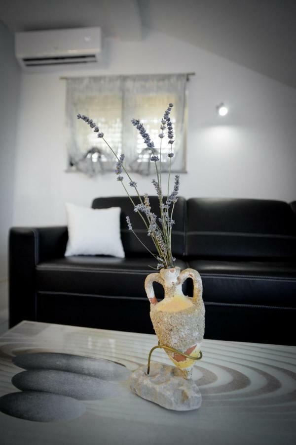 Apartment Olive Jovici  Esterno foto