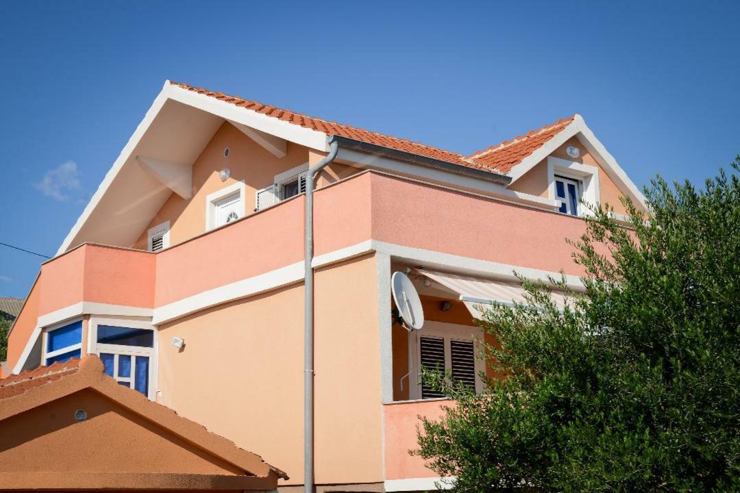 Apartment Olive Jovici  Esterno foto