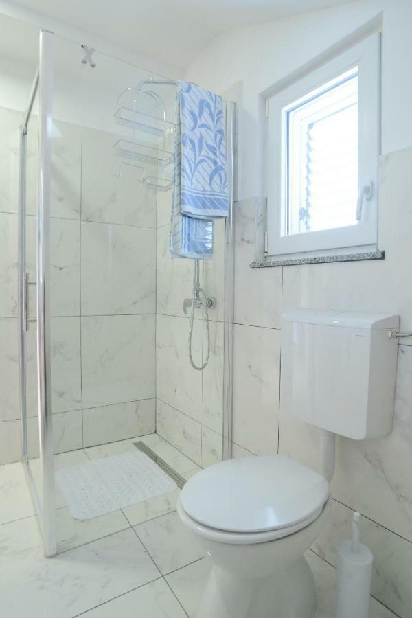 Apartment Olive Jovici  Esterno foto